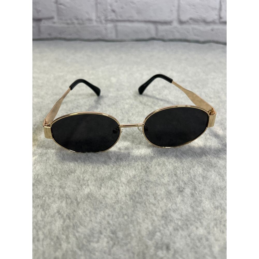 New Unbranded Gold Frame with Black Tint Sunglasses